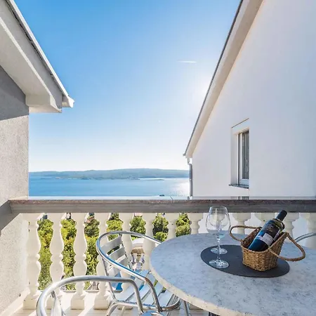 Crikvenica, Vinodol 19 *